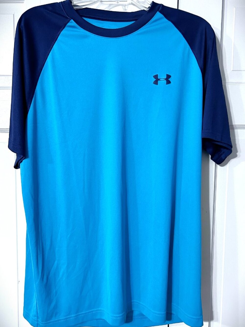Under Armour UA Men's Heatgear Blue Two Tone Shirt Men's Size Large New